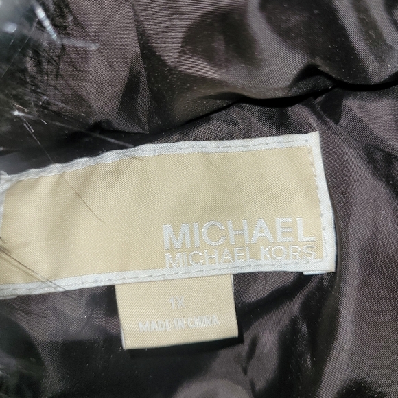 Michael Kors Petite Faux-Fur-Collar Zip Hooded Down Puffer Coat Dark Brown XL - Picture 6 of 6